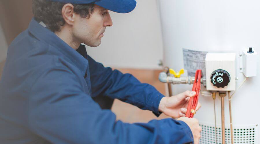 Professional Tankless Water Heater Installation in East Lynne, MO